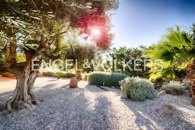 5 sovrum Villa till salu i Peralada med pool garage - 1 700 000 € (Ref: 9401794)