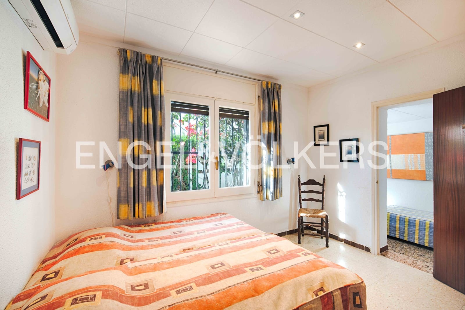 3 soverom Villa til salgs i Empuriabrava med svømmebasseng garasje - € 895 000 (Ref: 9412721)