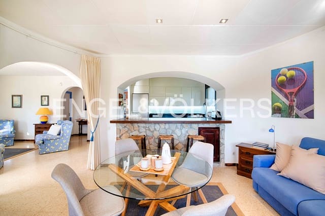 3 quarto Moradia para venda em Empuriabrava, Castelló d'Empúries com piscina garagem - 895 000 € (Ref: 9412721)