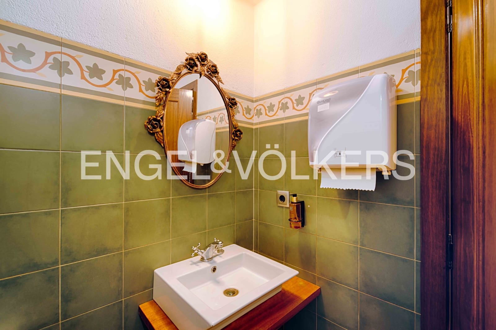 8 camera da letto Commerciale in vendita in Terrades con piscina garage - 1.250.000 € (Rif: 9412841)