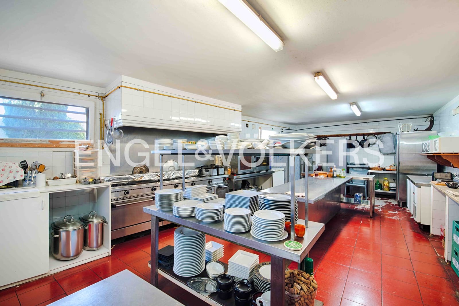 8 camera da letto Commerciale in vendita in Terrades con piscina garage - 1.250.000 € (Rif: 9412841)