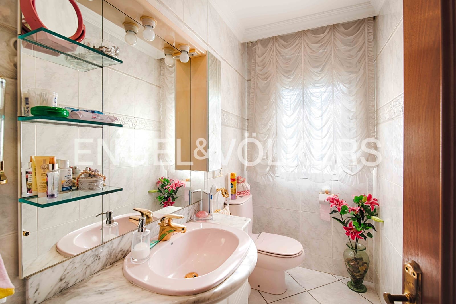 3 slaapkamer Villa te koop in Empuriabrava met zwembad garage - € 840.000 (Ref: 9413001)