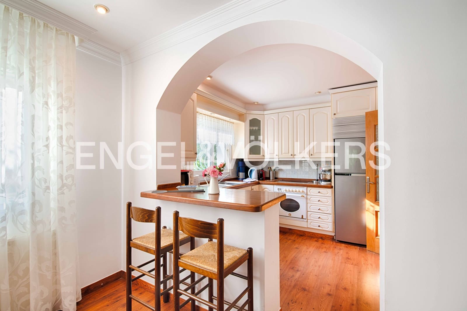 3 slaapkamer Villa te koop in Empuriabrava met zwembad garage - € 840.000 (Ref: 9413001)