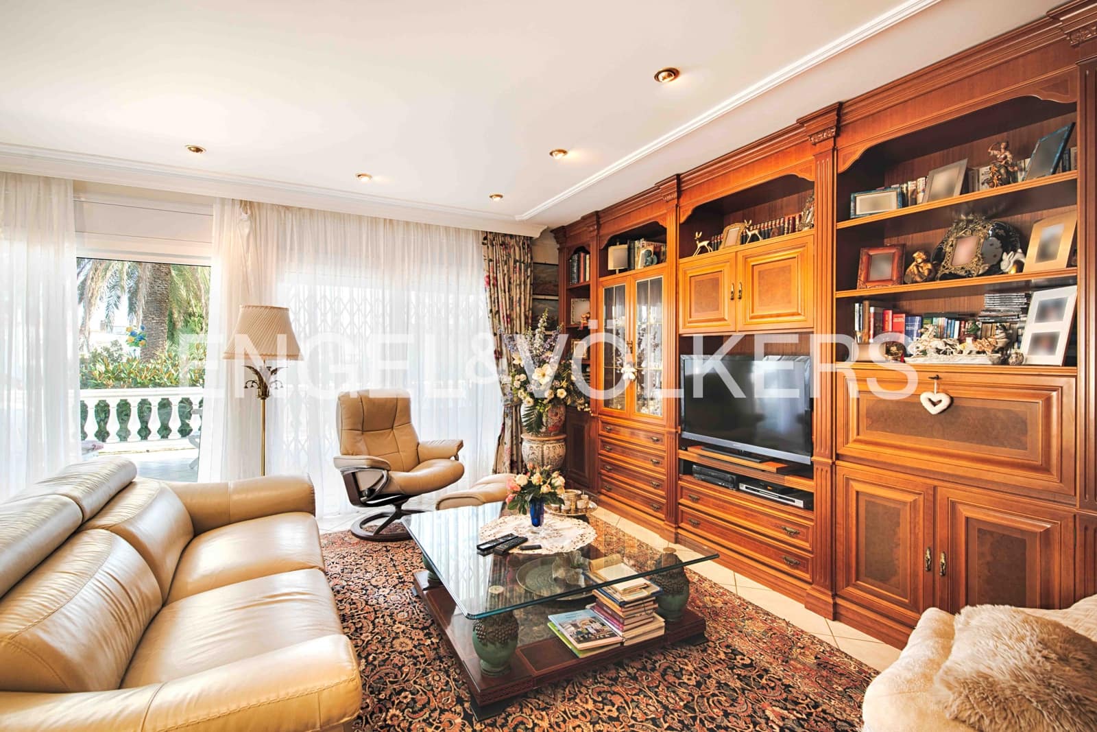 3 slaapkamer Villa te koop in Empuriabrava met zwembad garage - € 840.000 (Ref: 9413001)