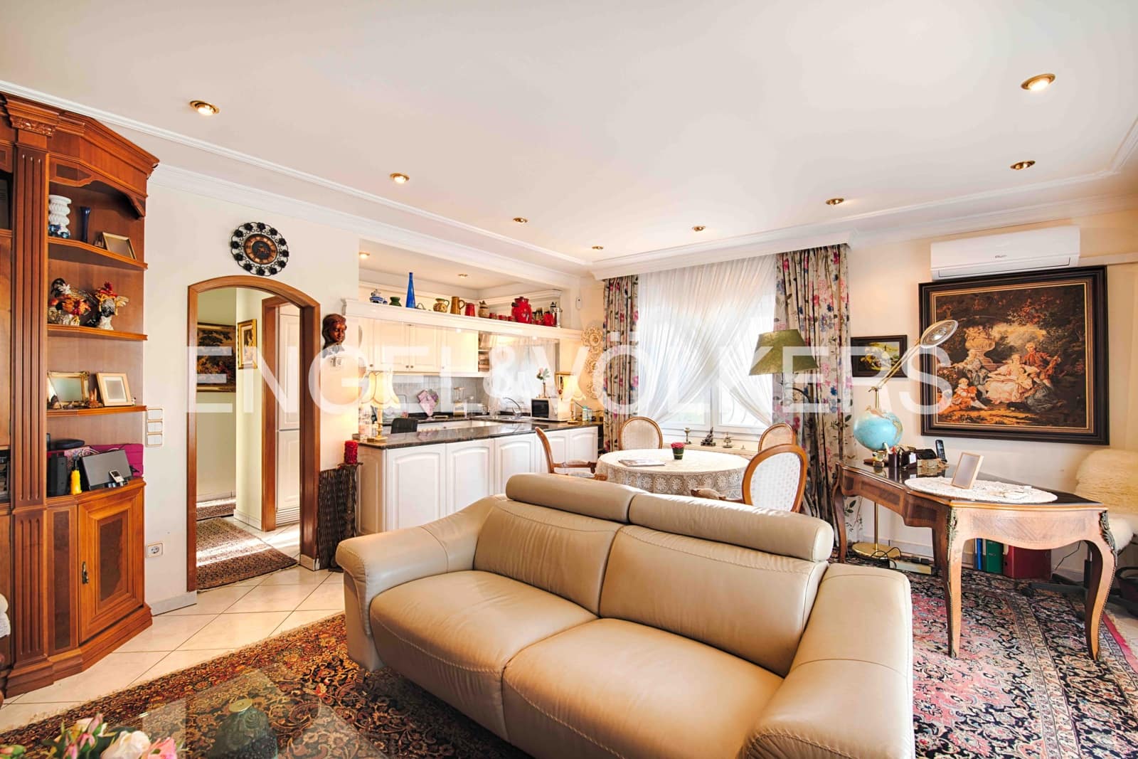 3 slaapkamer Villa te koop in Empuriabrava met zwembad garage - € 840.000 (Ref: 9413001)