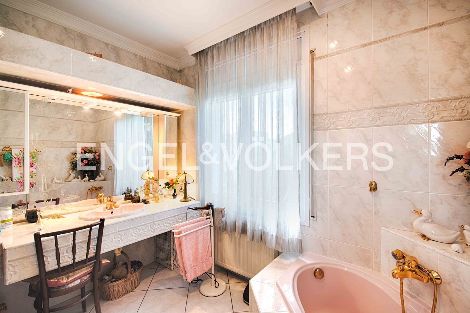 3 slaapkamer Villa te koop in Empuriabrava met zwembad garage - € 840.000 (Ref: 9413001)