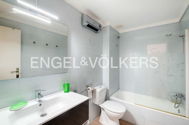 1 soveværelse Lejlighed til salg i Roses - € 165.000 (Ref: 9435009)