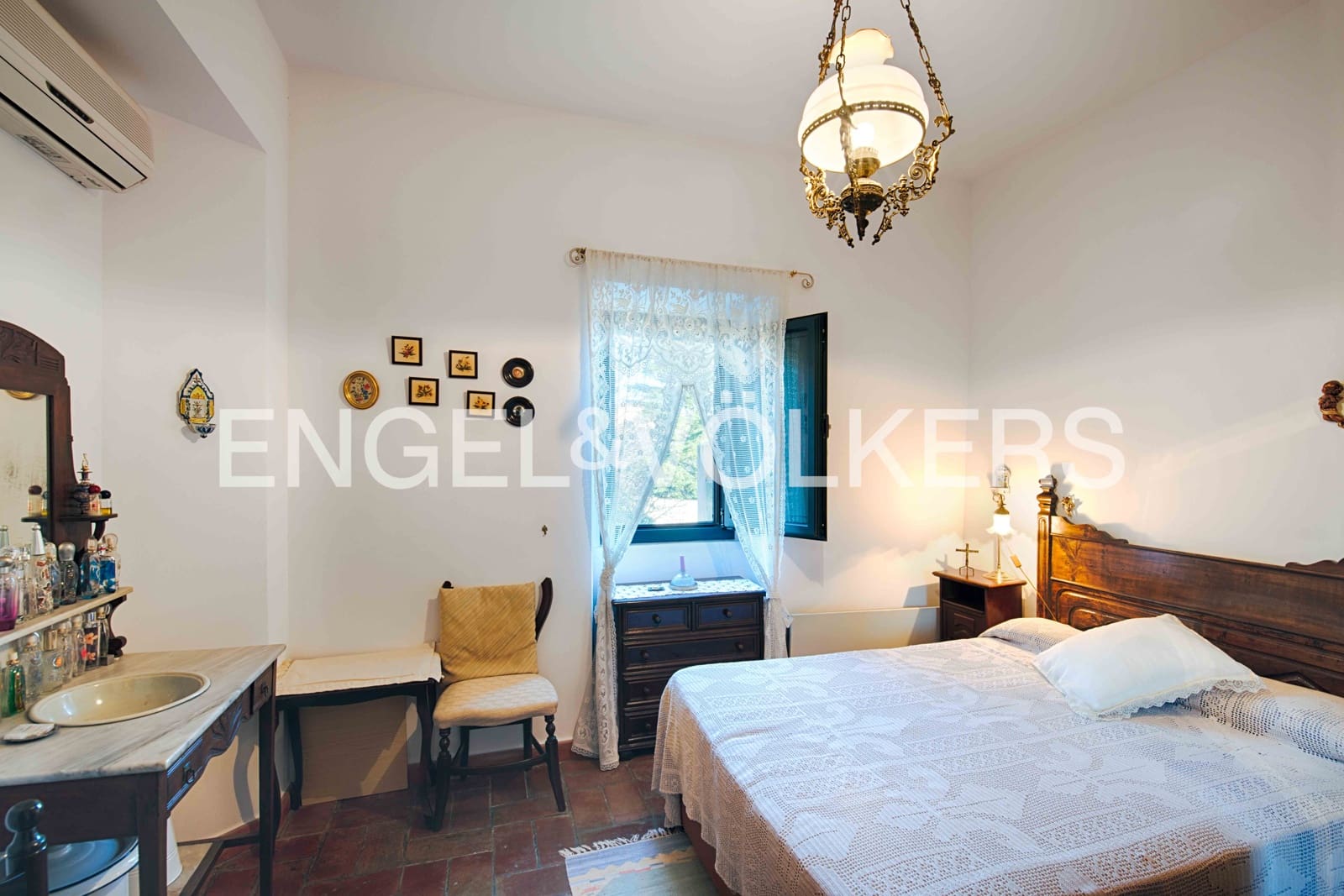 8 soveværelse Byhus til salg i Capmany - € 465.000 (Ref: 9444786)