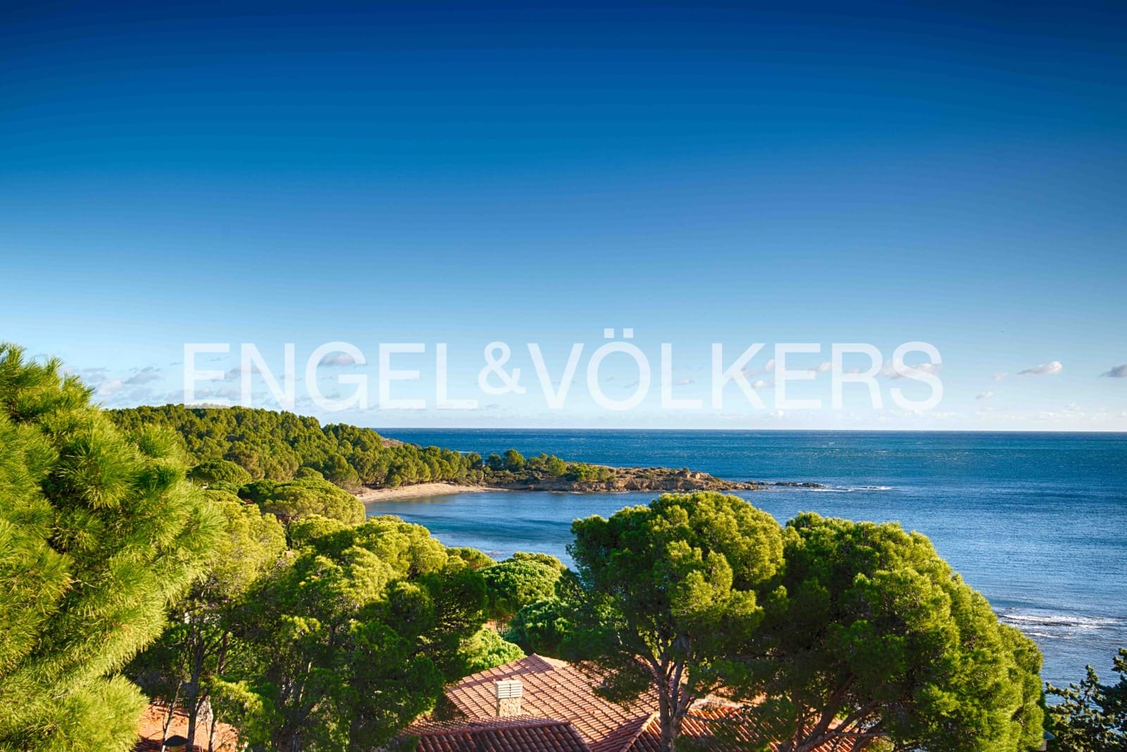 3 soverom Villa til salgs i Llanca med garasje - € 370 000 (Ref: 9444905)