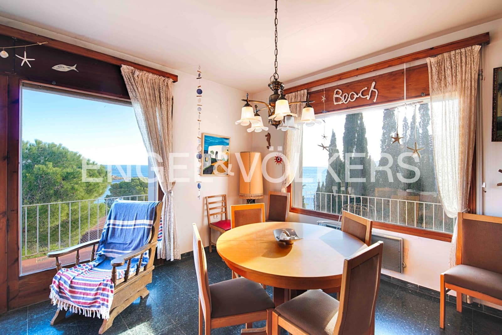 3 soverom Villa til salgs i Llanca med garasje - € 370 000 (Ref: 9444905)