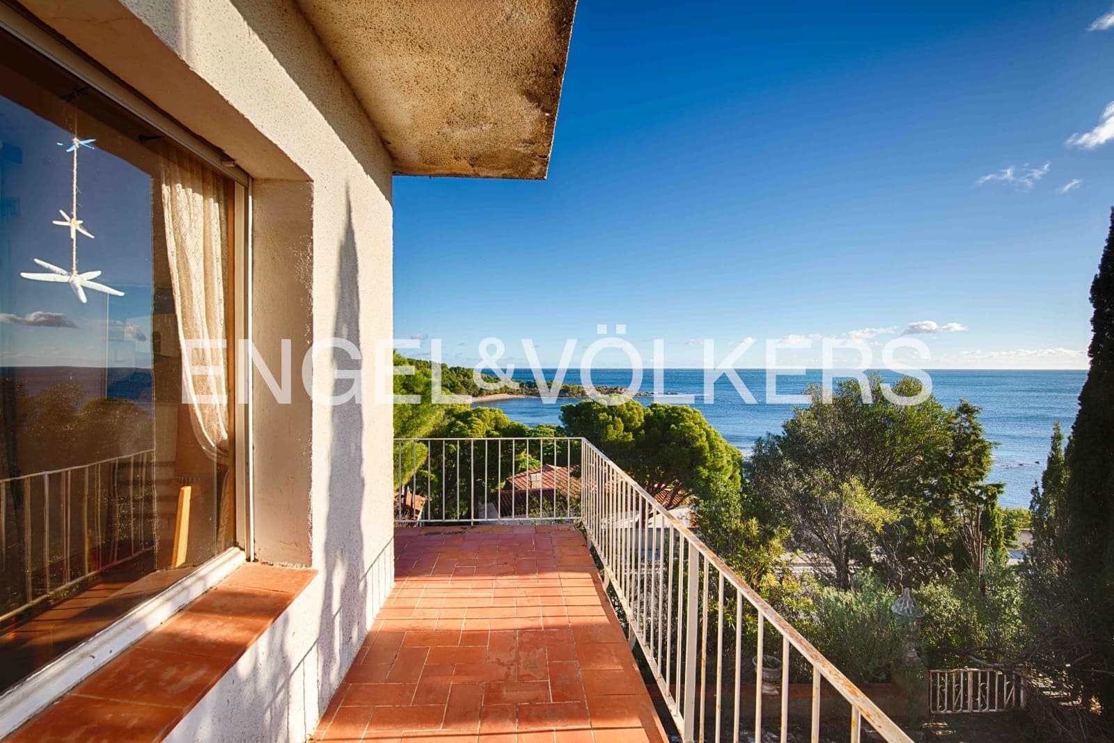 3 soverom Villa til salgs i Llanca med garasje - € 370 000 (Ref: 9444905)