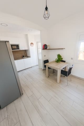 3 soveværelse Lejlighed til salg i Figueres med garage - € 174.000 (Ref: 9447308)