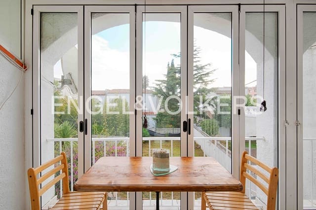 2 sypialnia Apartament na sprzedaż w Empuriabrava, Castelló d'Empúries z garażem - 295 000 € (Ref: 9466215)