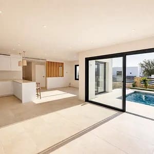 Chalet de 4 habitaciones en Roses en venta con piscina garaje - 650.000 € (Ref: 9470041)