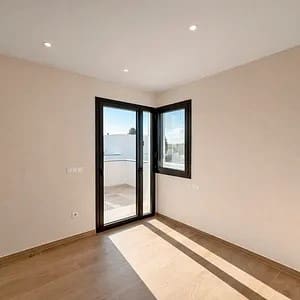 Chalet de 4 habitaciones en Roses en venta con piscina garaje - 650.000 € (Ref: 9470041)