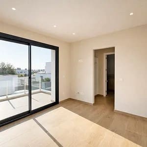 Chalet de 4 habitaciones en Roses en venta con piscina garaje - 650.000 € (Ref: 9470041)