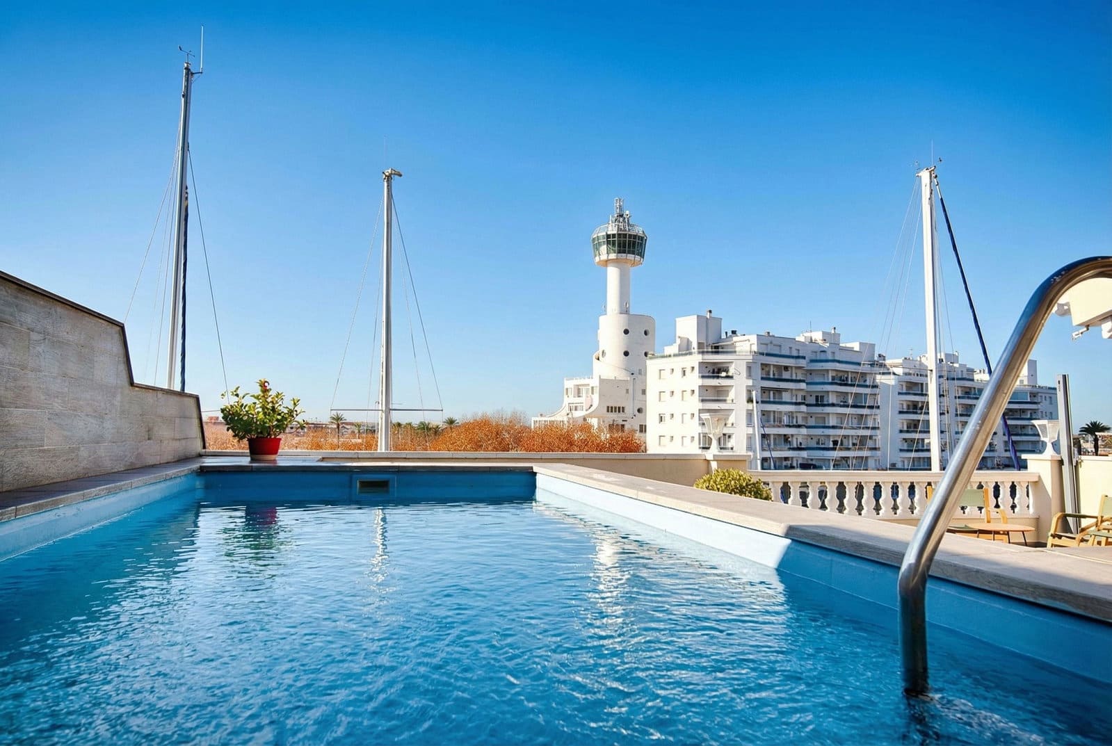 3 quarto Apartamento para venda em Empuriabrava com piscina garagem - 599 000 € (Ref: 9471521)