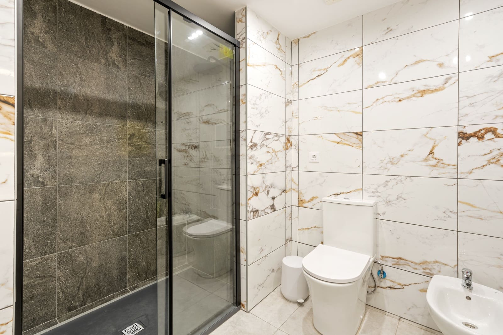 1 bedroom Apartment for sale in Empuriabrava - € 350,000 (Ref: 9471590)