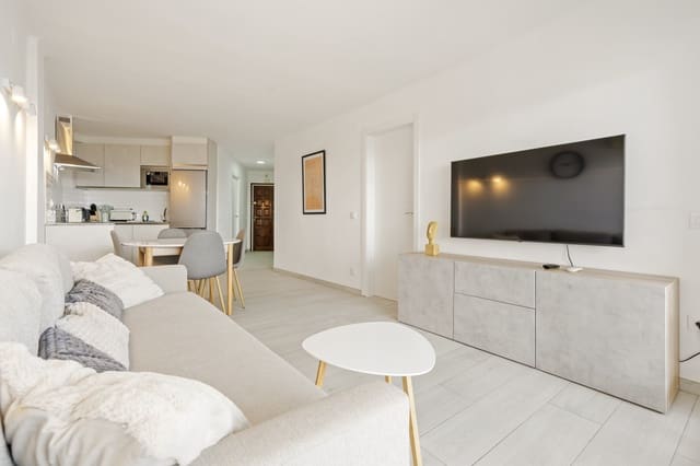 1 bedroom Apartment for sale in Empuriabrava, Castelló d'Empúries - € 350,000 (Ref: 9471590)