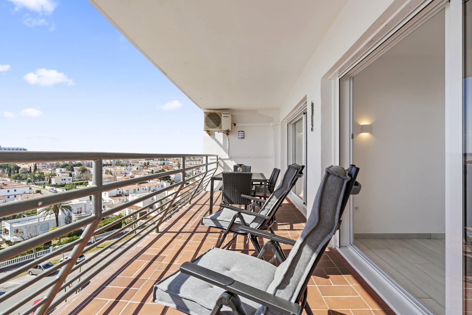 1 chambre Appartement à vendre à Empuriabrava - 350 000 € (Ref: 9471590)