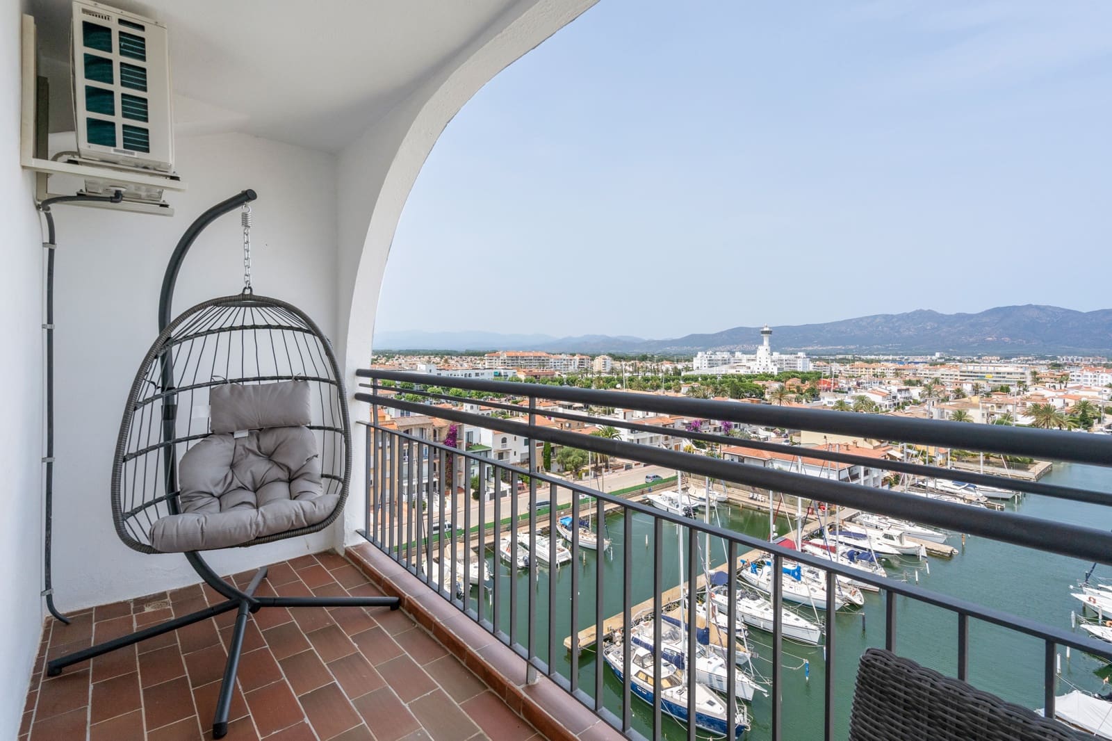 1 chambre Appartement à vendre à Empuriabrava - 295 000 € (Ref: 9471591)