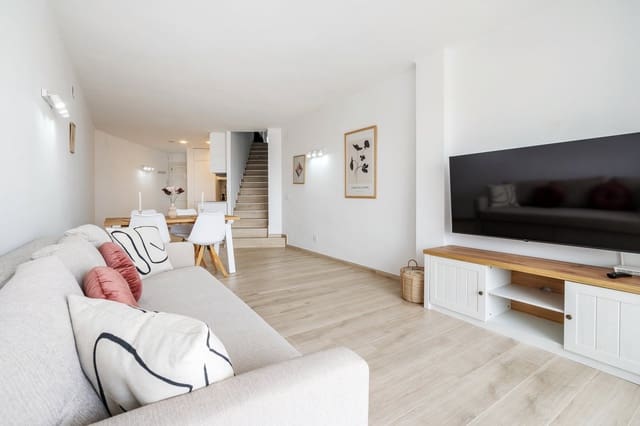 1 chambre Appartement à vendre à Empuriabrava, Castelló d'Empúries - 295 000 € (Ref: 9471591)