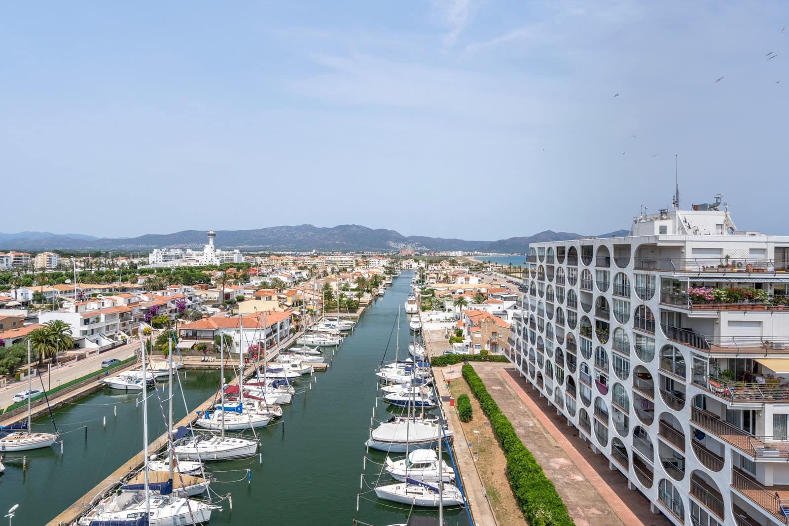 Apartamento de 1 habitación en Empuriabrava en venta - 295.000 € (Ref: 9471591)