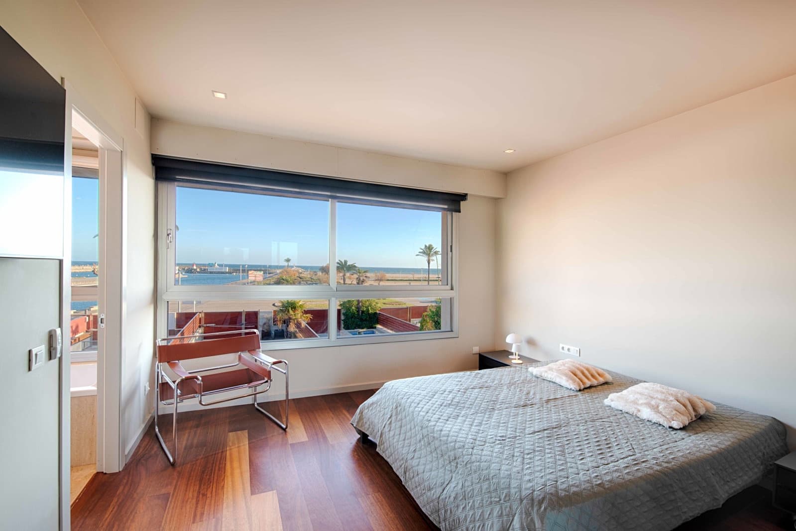 4 bedroom Villa for sale in Empuriabrava with pool garage - € 1,150,000 (Ref: 9480761)