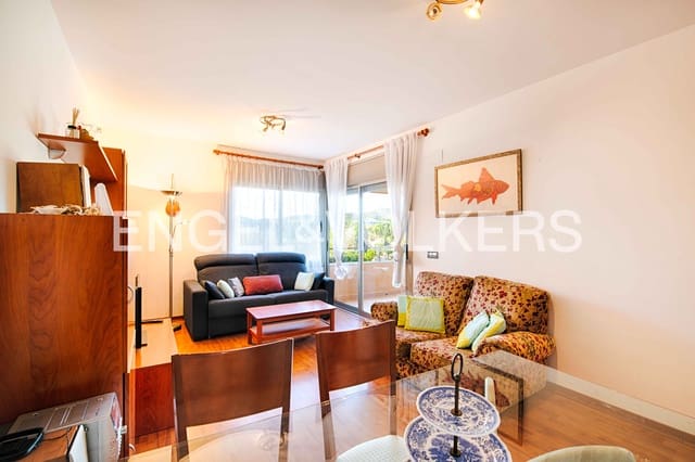 3 soveværelse Lejlighed til salg i Llançà med garage - € 250.000 (Ref: 9496488)