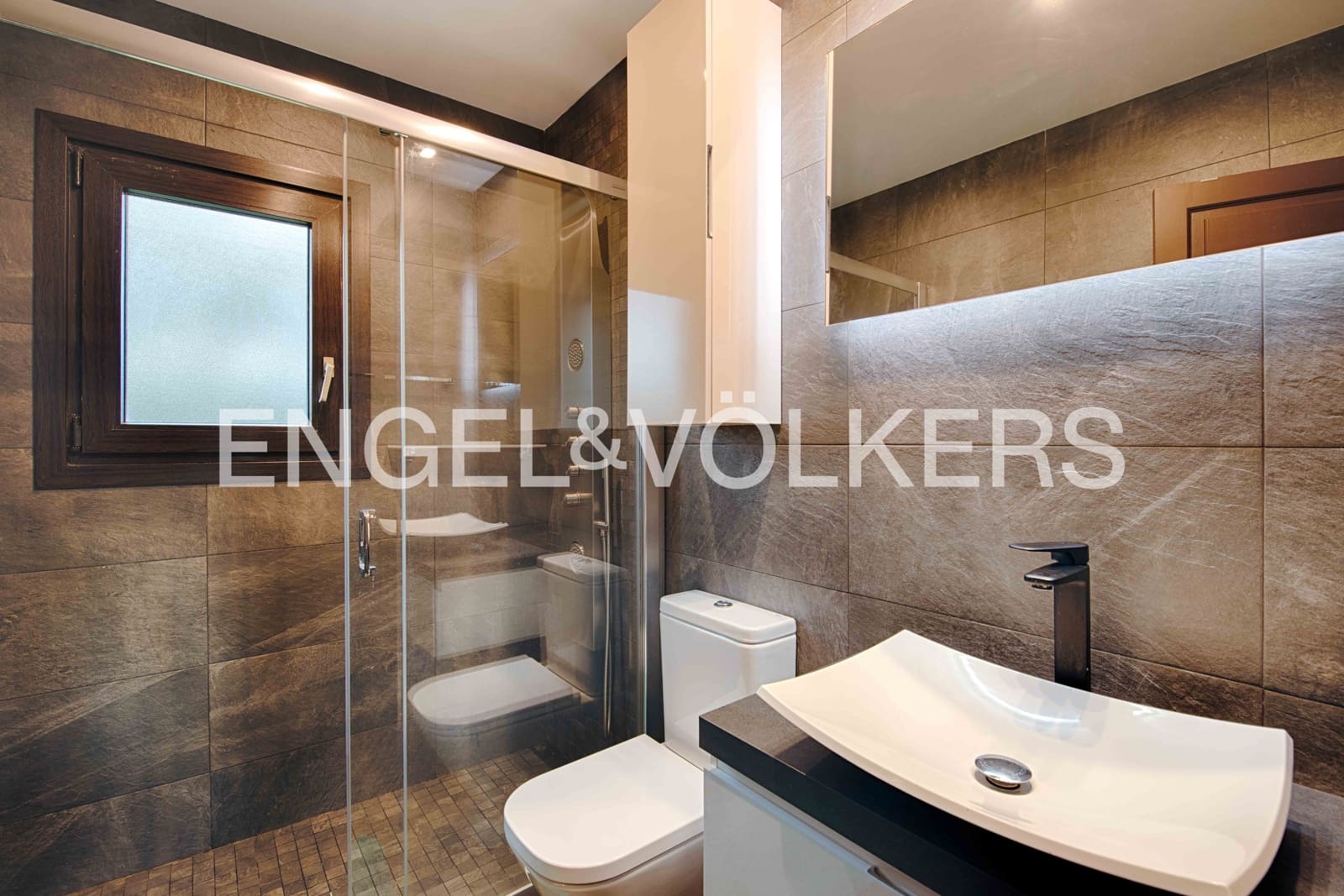 Chalet de 3 habitaciones en Peralada en venta con piscina garaje - 890.000 € (Ref: 9506471)