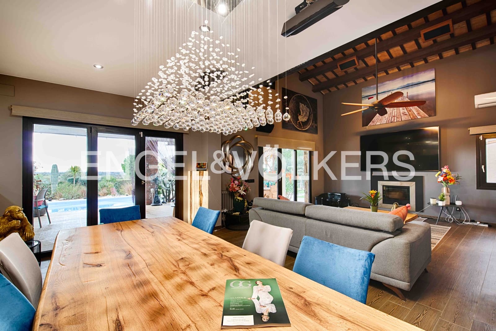 Chalet de 3 habitaciones en Peralada en venta con piscina garaje - 890.000 € (Ref: 9506471)