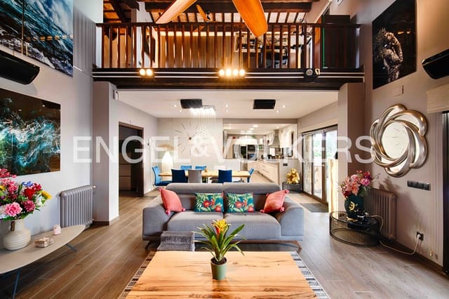 Chalet de 3 habitaciones en Peralada en venta con piscina garaje - 890.000 € (Ref: 9506471)