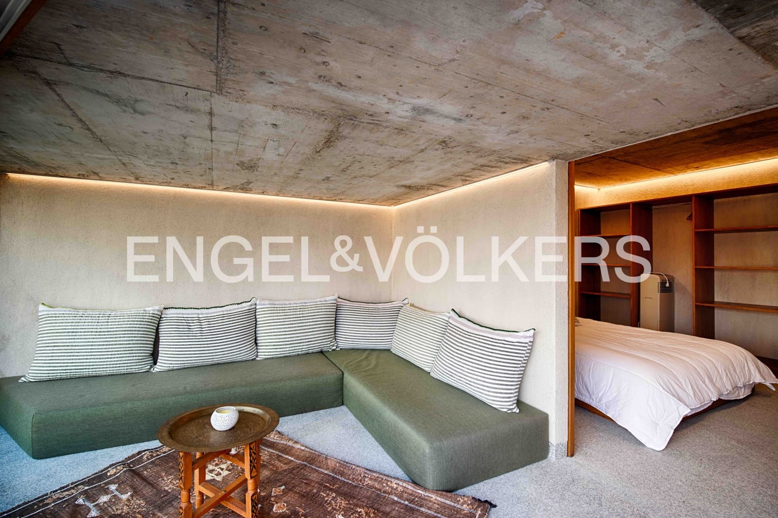 7 Zimmer Gewerbe zu verkaufen in Capmany mit Pool Garage - 1.450.000 € (Ref: 9528809)