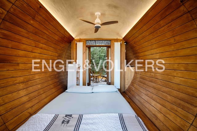 7 Zimmer Gewerbe zu verkaufen in Capmany mit Pool Garage - 1.450.000 € (Ref: 9528809)