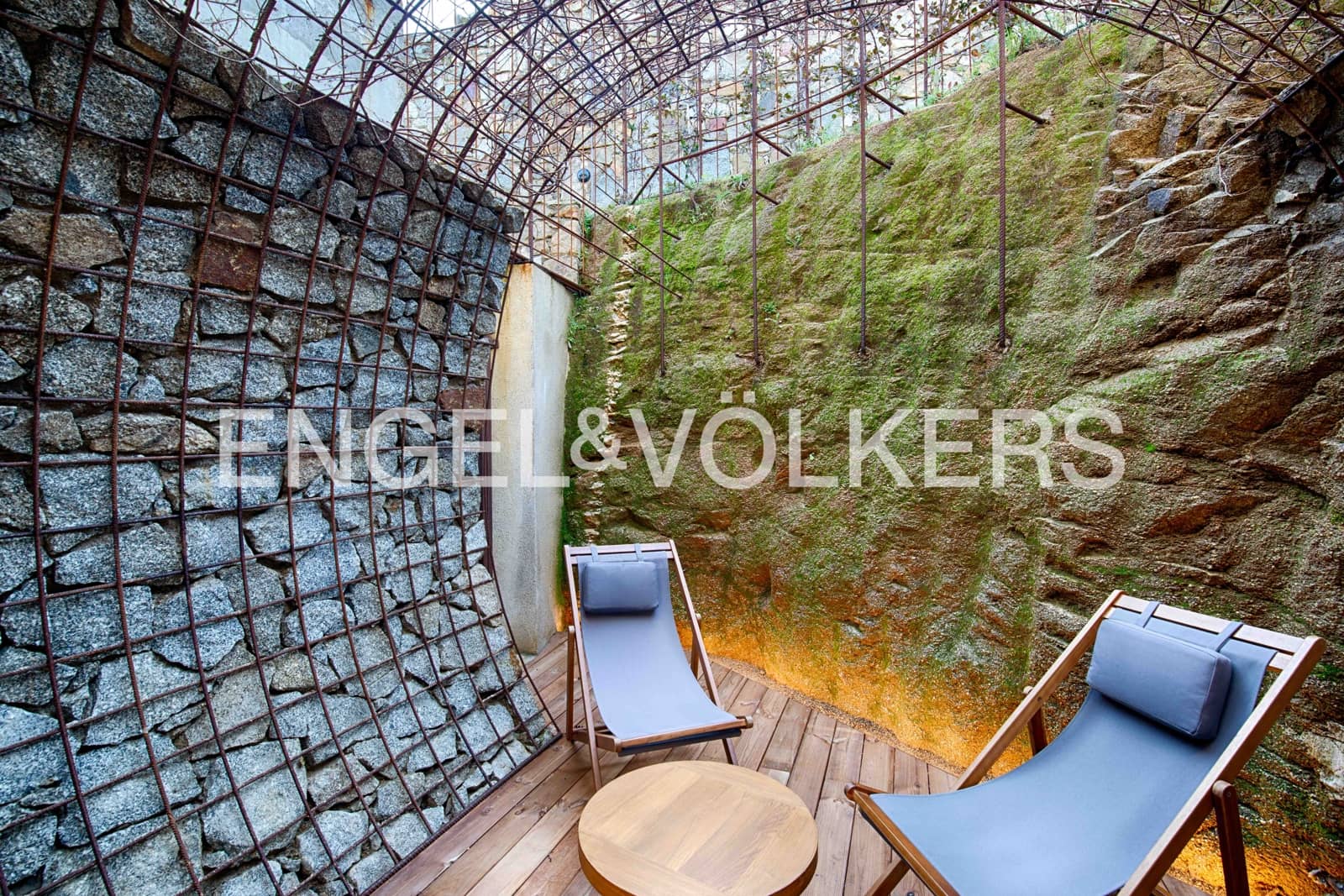 7 Zimmer Gewerbe zu verkaufen in Capmany mit Pool Garage - 1.450.000 € (Ref: 9528809)