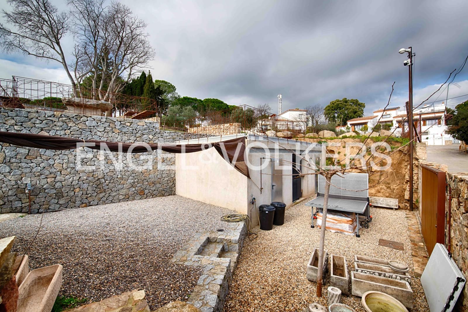 7 Zimmer Gewerbe zu verkaufen in Capmany mit Pool Garage - 1.450.000 € (Ref: 9528809)