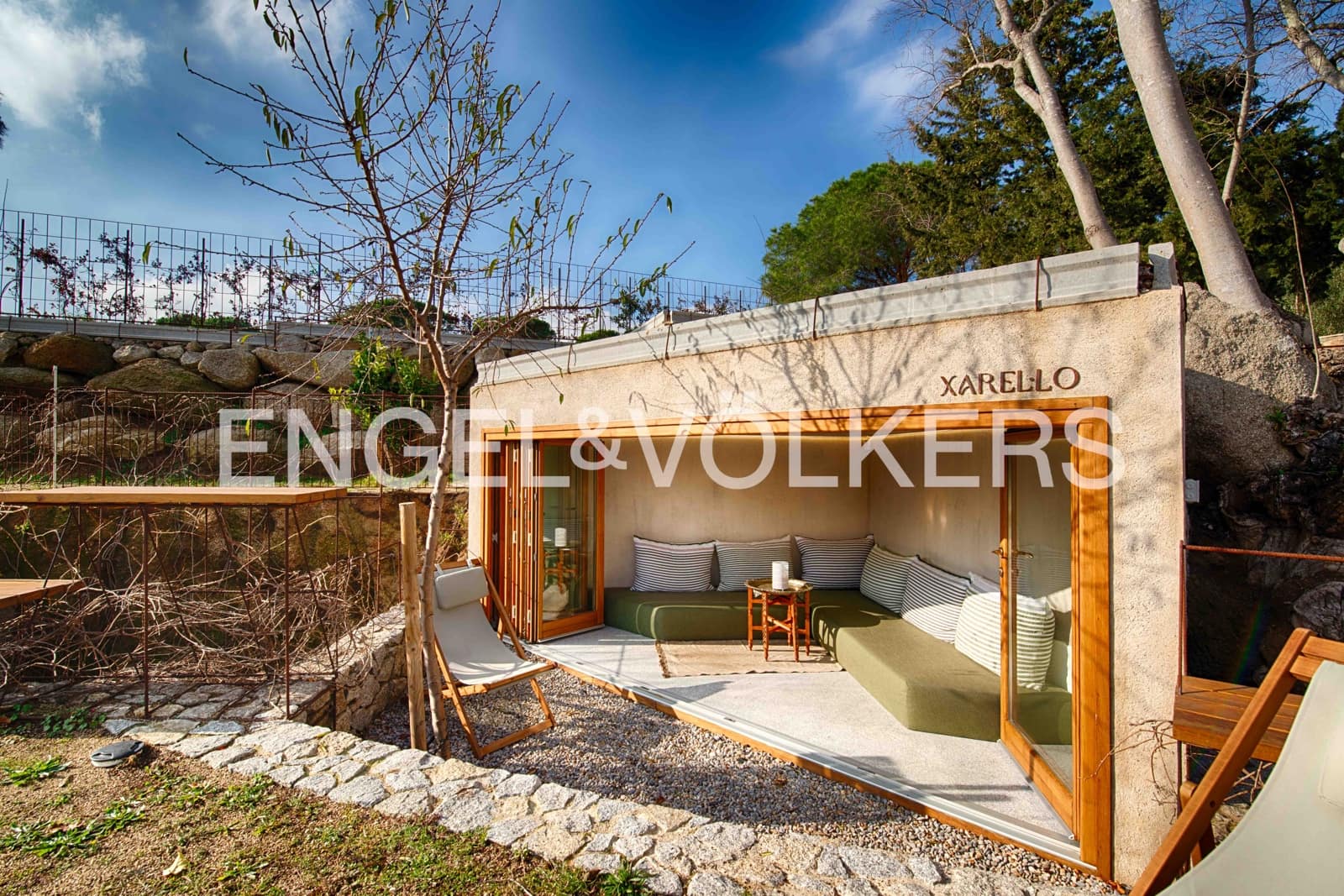 7 Zimmer Gewerbe zu verkaufen in Capmany mit Pool Garage - 1.450.000 € (Ref: 9528809)