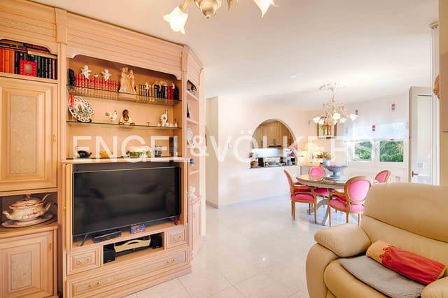 4 sovrum Villa till salu i Empuriabrava, Castelló d'Empúries med pool garage - 525 000 € (Ref: 9532315)