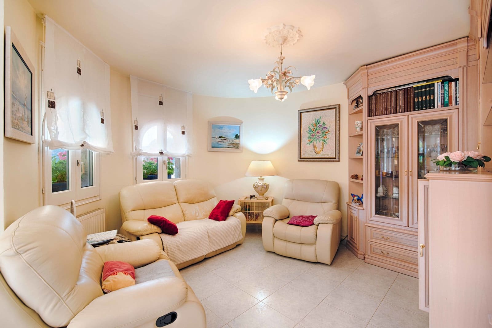 4 chambre Villa/Maison à vendre à Empuriabrava avec piscine garage - 525 000 € (Ref: 9532315)