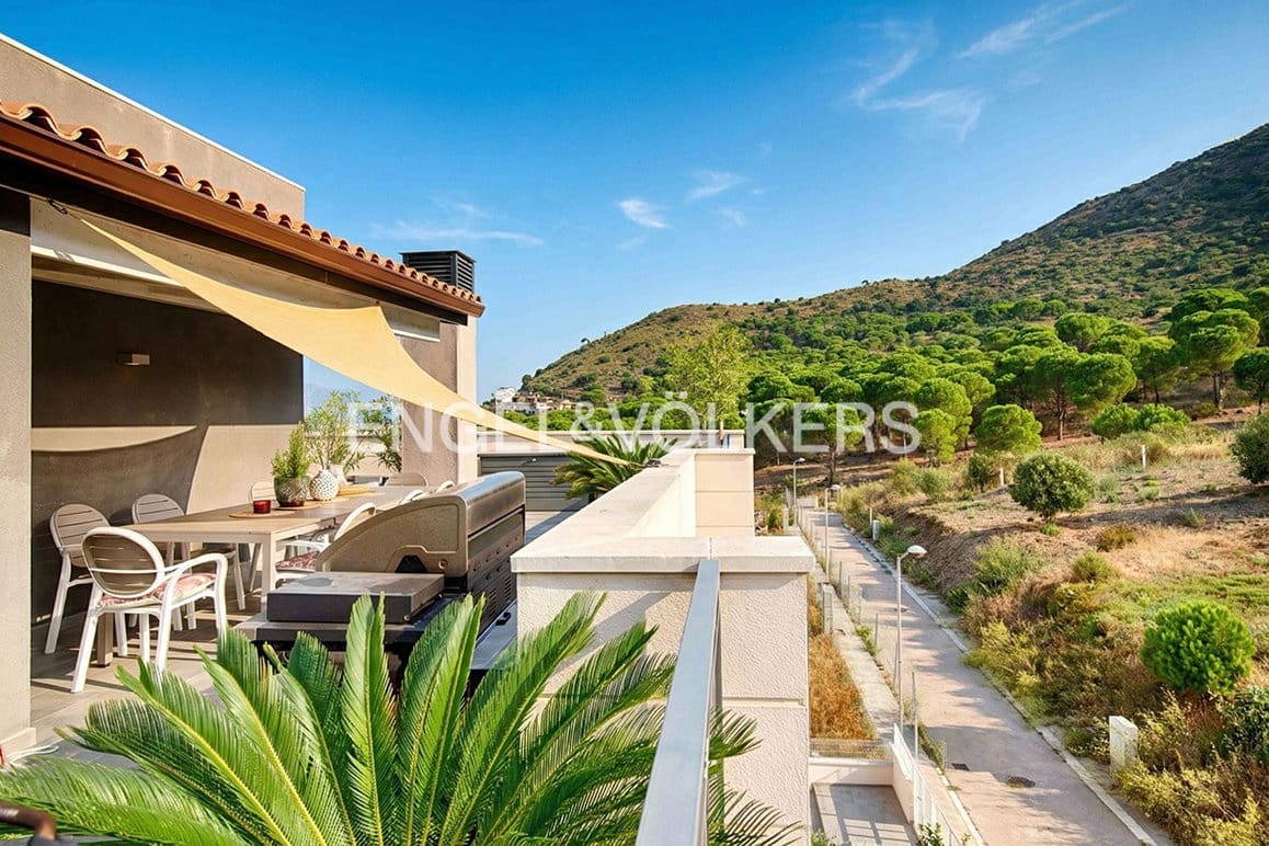 2 slaapkamer Penthouse te koop in El Port de la Selva met zwembad garage - € 640.000 (Ref: 9546991)