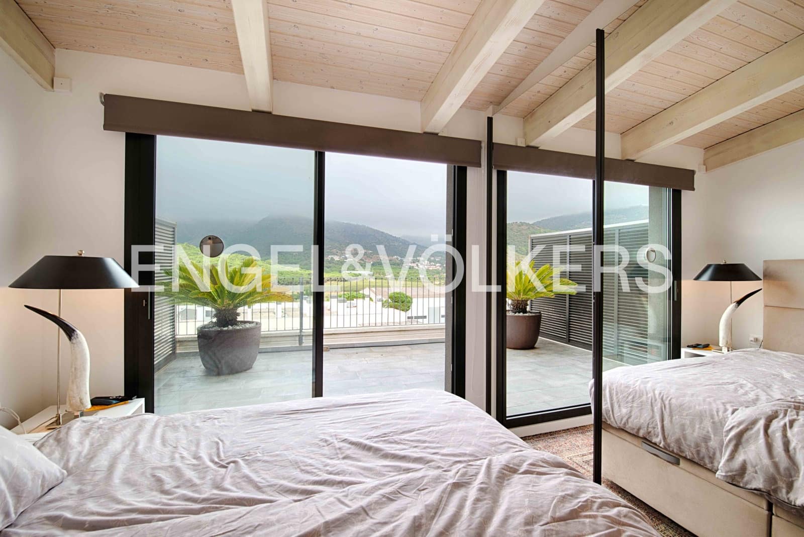 2 slaapkamer Penthouse te koop in El Port de la Selva met zwembad garage - € 640.000 (Ref: 9546991)