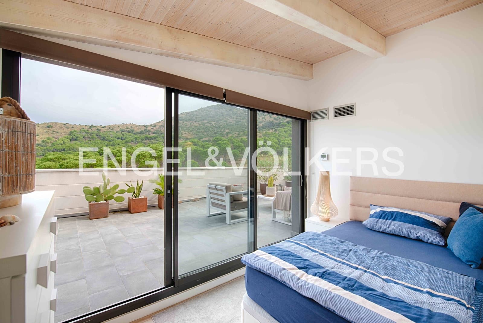2 slaapkamer Penthouse te koop in El Port de la Selva met zwembad garage - € 640.000 (Ref: 9546991)