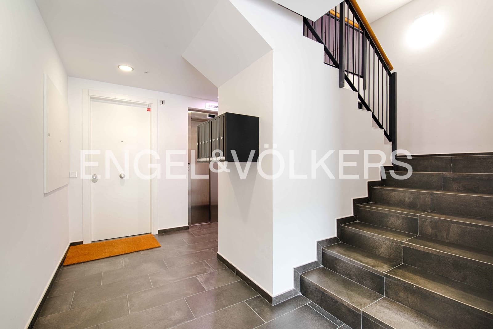 2 slaapkamer Penthouse te koop in El Port de la Selva met zwembad garage - € 640.000 (Ref: 9546991)