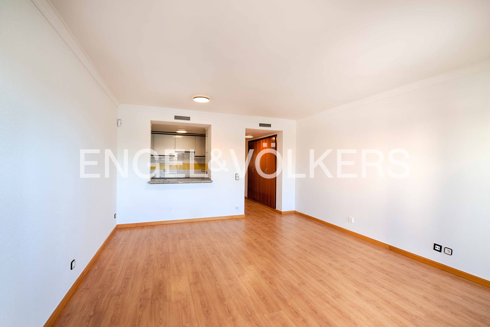 2 chambre Appartement à vendre à Empuriabrava avec piscine - 279 000 € (Ref: 9550307)