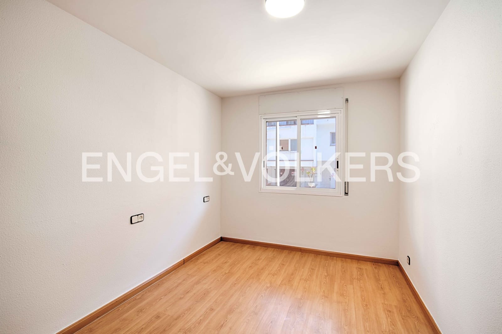 2 chambre Appartement à vendre à Empuriabrava avec piscine - 279 000 € (Ref: 9550307)