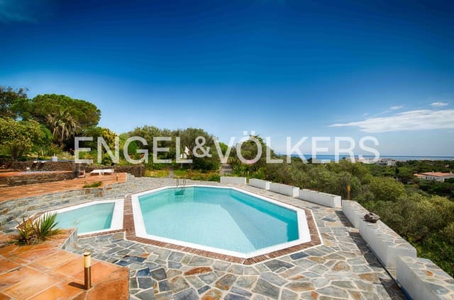 8 soveværelse Villa til salg i Cadaqués med swimmingpool - € 4.800.000 (Ref: 9559500)