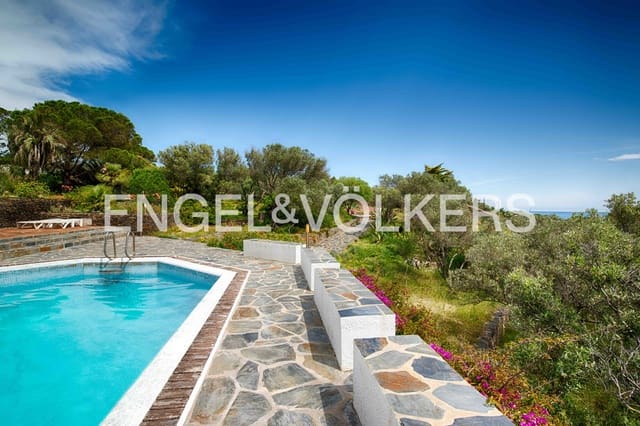 8 soveværelse Villa til salg i Cadaqués med swimmingpool - € 4.800.000 (Ref: 9559500)