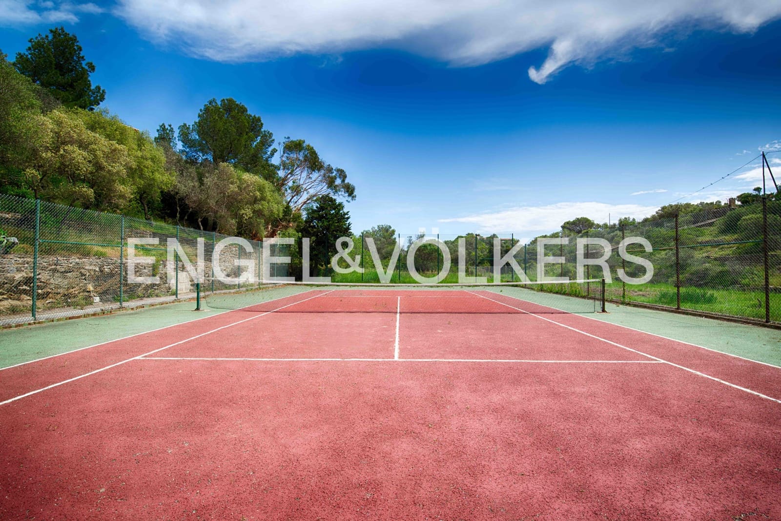 8 soveværelse Villa til salg i Cadaques med swimmingpool - € 4.800.000 (Ref: 9559500)