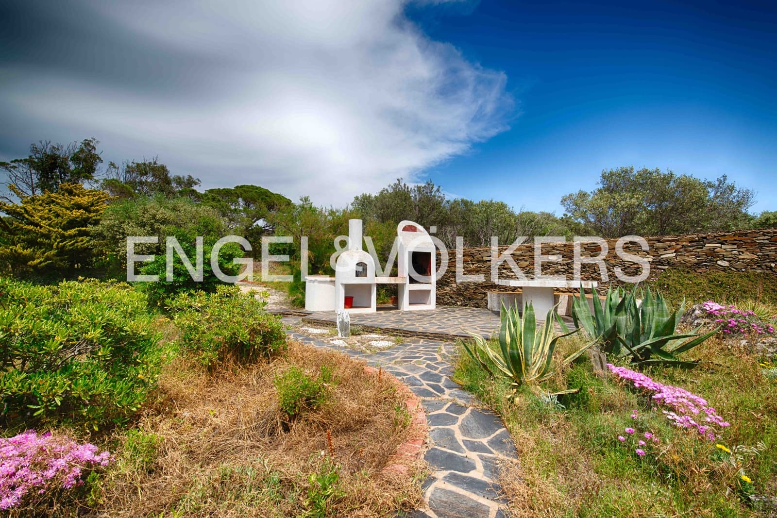8 soveværelse Villa til salg i Cadaques med swimmingpool - € 4.800.000 (Ref: 9559500)