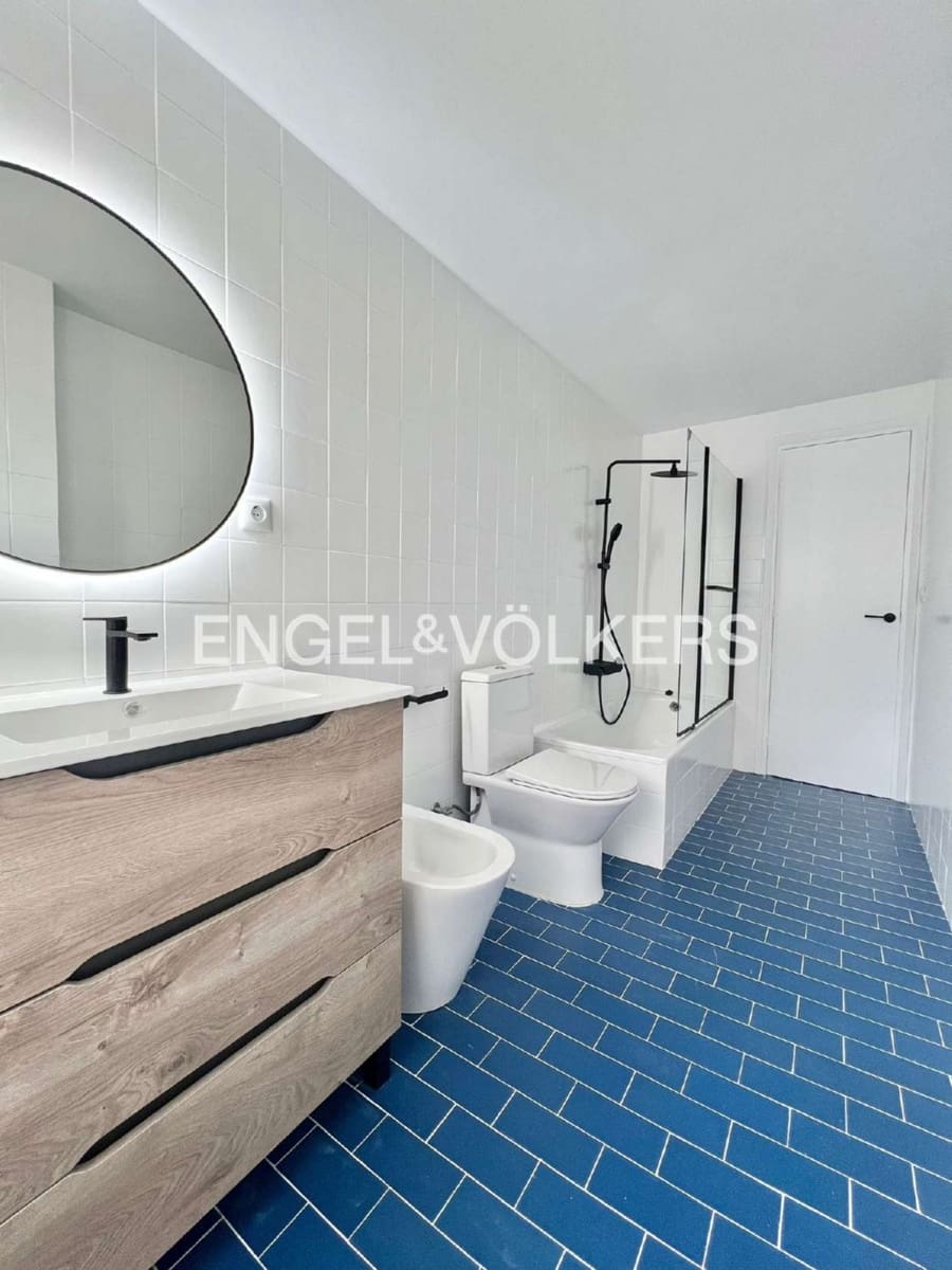 4 soverom Leilighet til salgs i Figueres - € 168 000 (Ref: 9563992)